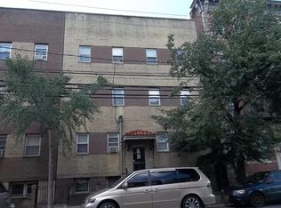 602 N 6th St, Newark, NJ