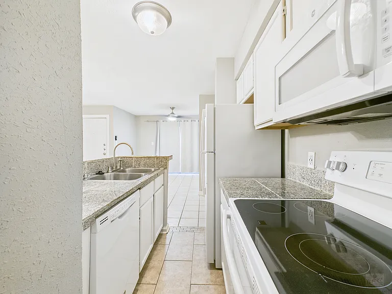 3018 S 1st St #109 — Photo 10