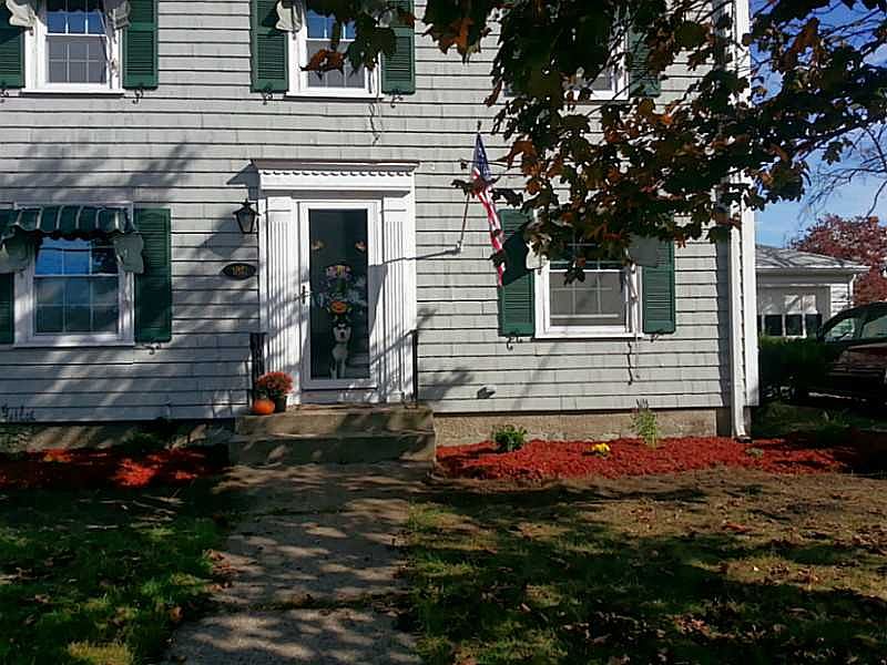 180 Littlefield St, Pawtucket, RI 02861 Zillow