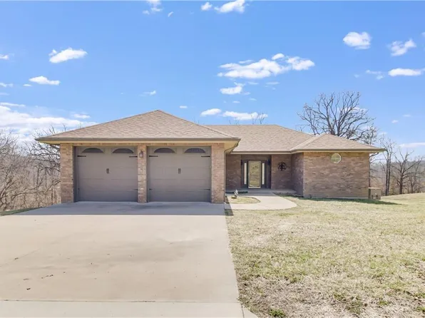 37507 E Standfast Rd, Lone Jack, MO 64070