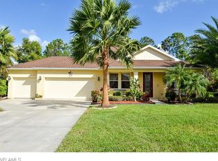 18331 Pine Nut Ct, Lehigh Acres, FL 33972