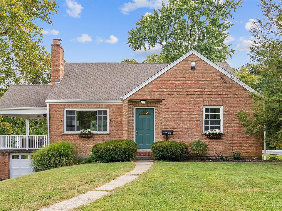 1st image of 1096 Laurel Ave