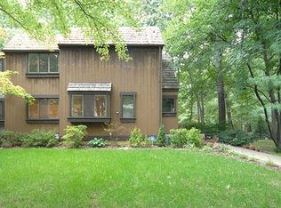 1628 Bentana Way, Reston, VA 20190