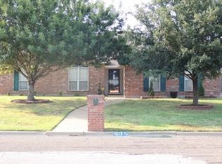 1013 Trinity Meadows Ln, Waco, TX 76706