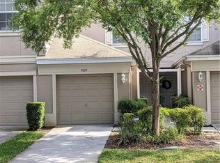 9809 Blue Palm Way, Tampa, FL 33610