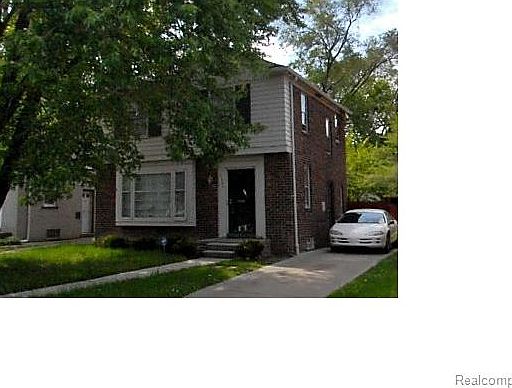 1st image of 10565 W Outer Dr