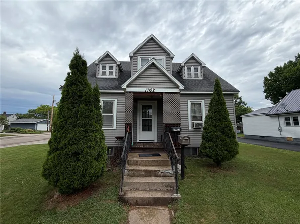 1702 Altoona Avenue, Eau Claire, WI 54701
