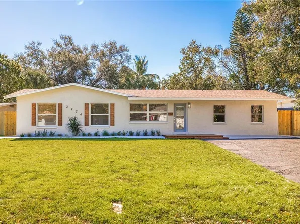 3974 Porpoise Dr SE, Saint Petersburg, FL 33705