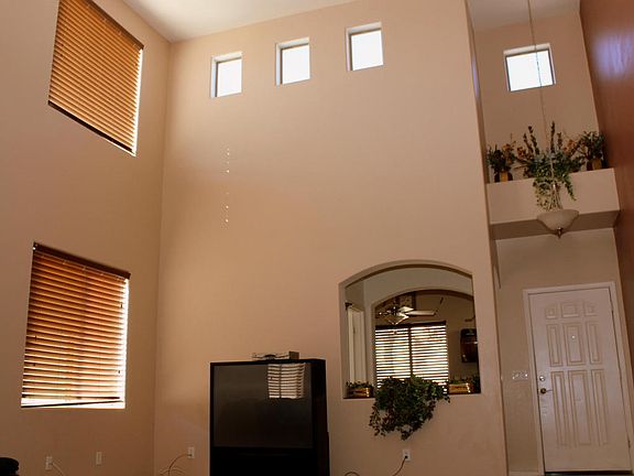 5th image of 38427 N Dena Ct