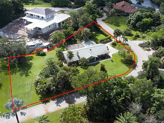 4th image of 5387 SW Anhinga Ave
