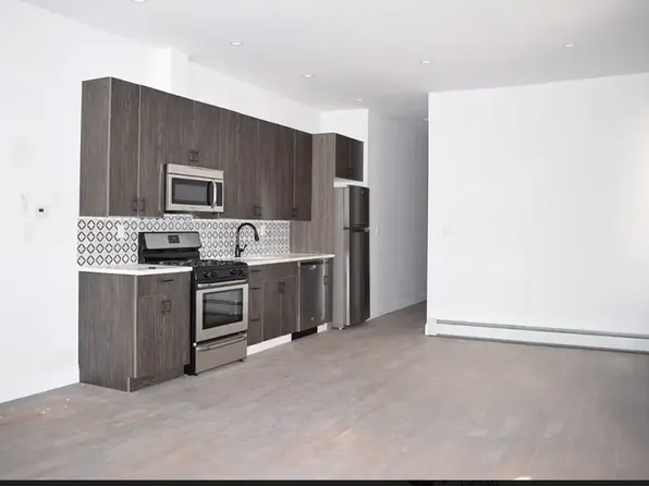 1663 Sterling Place image 1 of 7