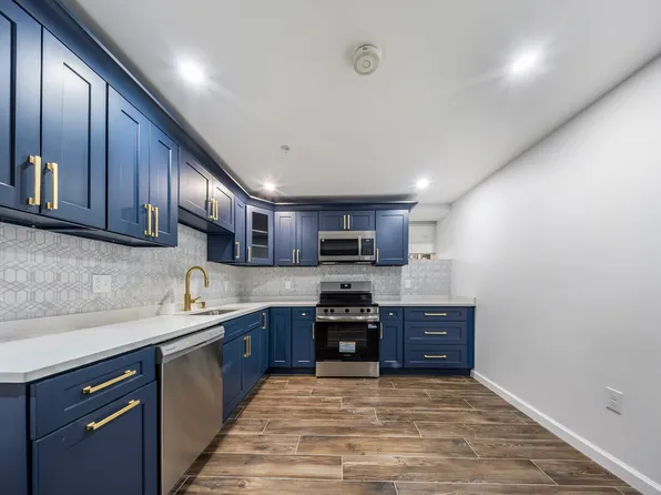 180 Jackson St, Lawrence, MA