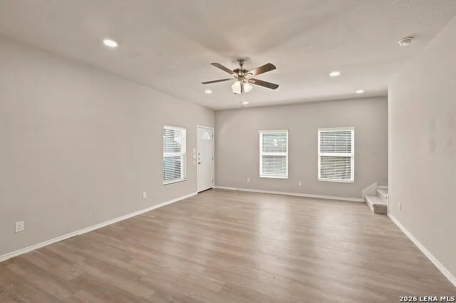 3 bed, 2.5 bath, 1280 sqft, $1,345 — Photo 4