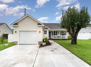 9541 Sullivan Dr, Murrells Inlet, SC 29576