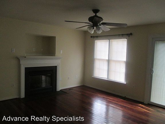 4th image of 11420 Avery Green Ct