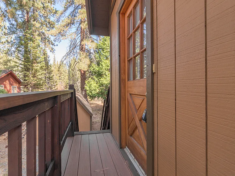 408 Sotoyone Ave — Photo 5