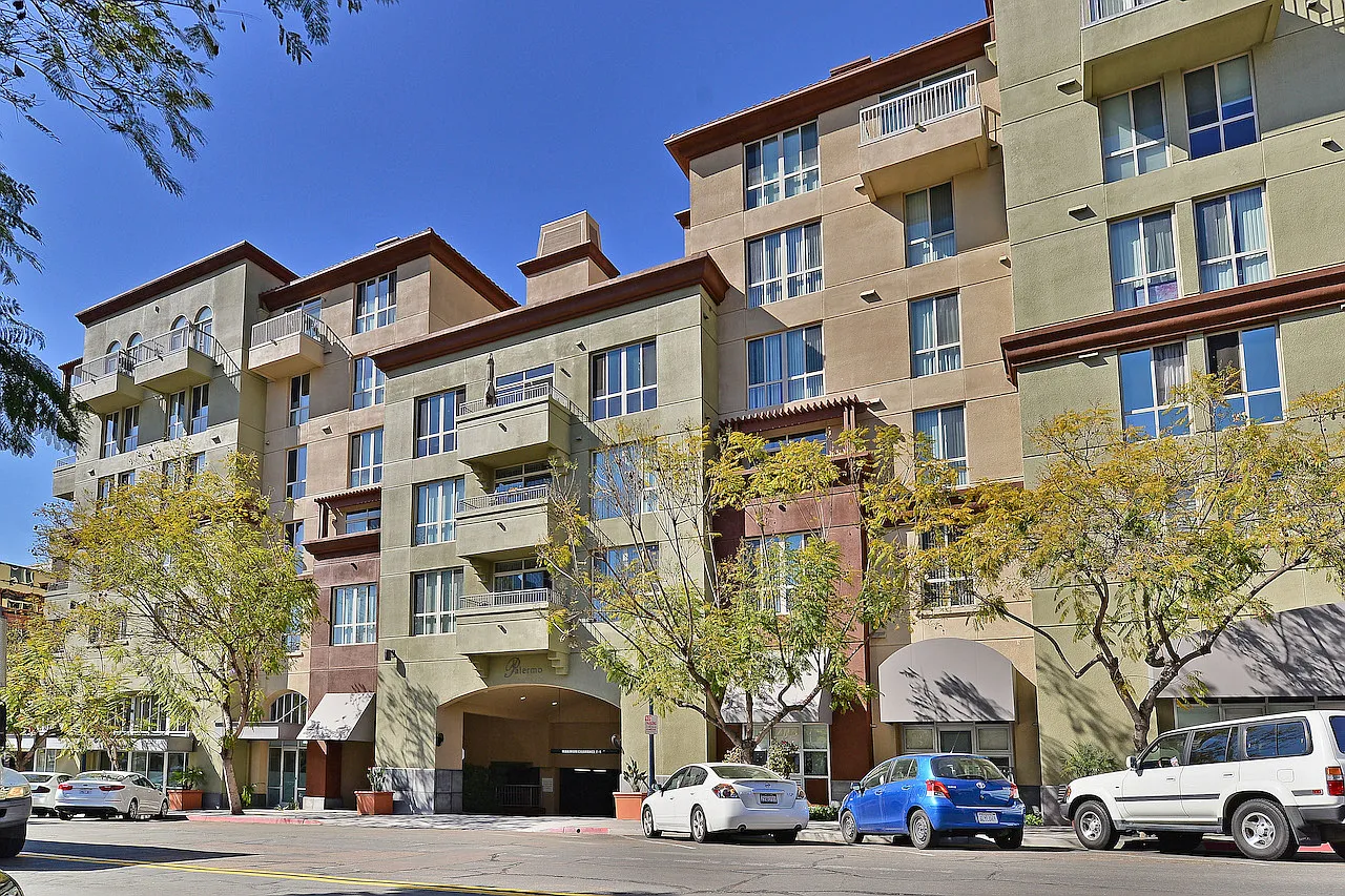 1 bed, 781 sqft, $2,898 — Photo 1