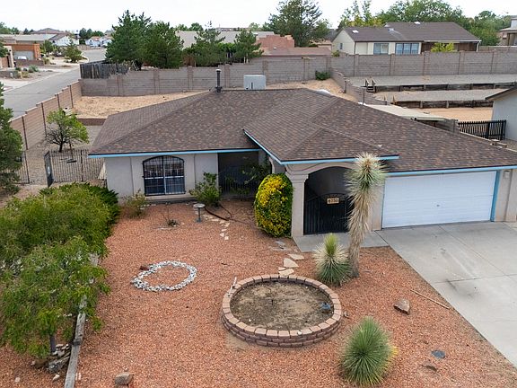 4th image of 6750 Colorado Ct NE