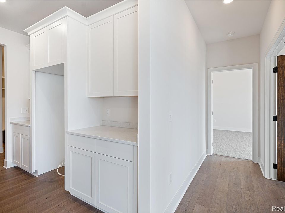 7110 Dryden Rd, photo 26