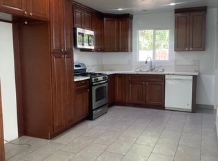 9607 Orion Ave, North Hills, CA 91343