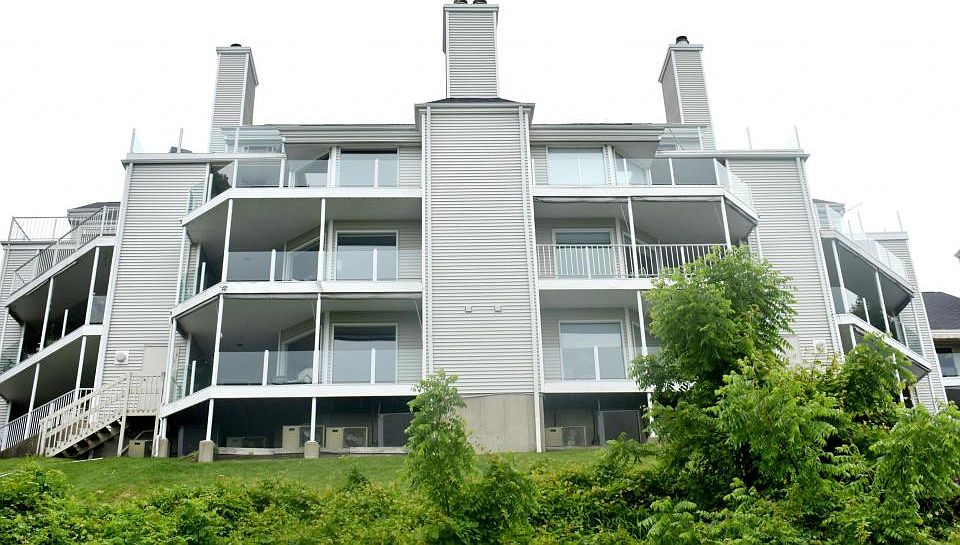 1804 Lakeshore Dr, Saint Joseph, MI 49085 Zillow