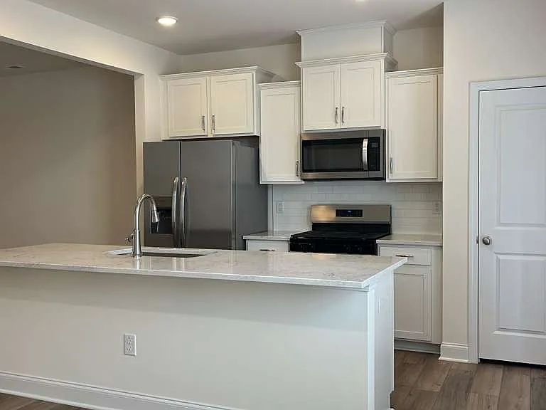 62 Amaryllis Ln — Photo 9