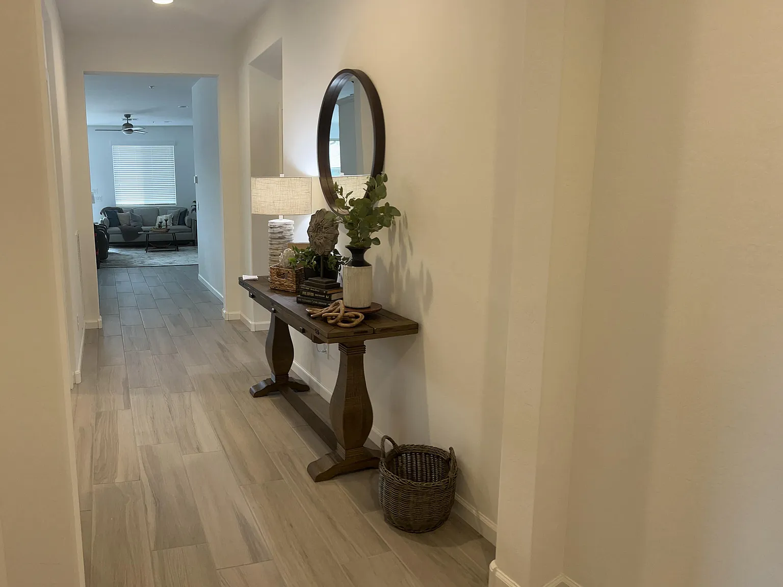 2 bed, 1752 sqft, $2,100 — Photo 3