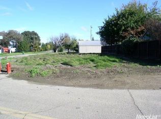 22588 N 3rd St, Clements, CA 95227