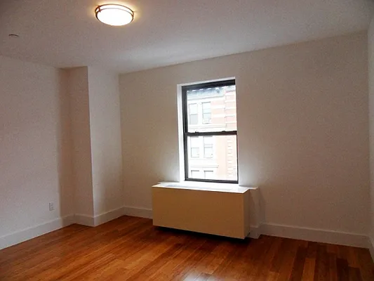 Rented by Citi Habitats | media 32