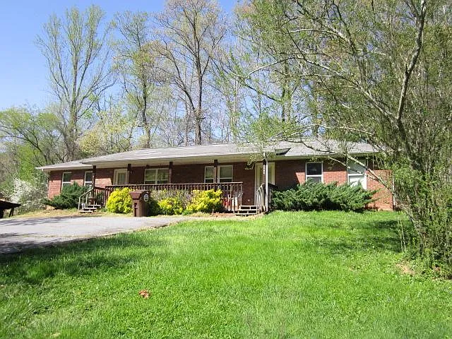 2 bed, $1,500 — Photo 1