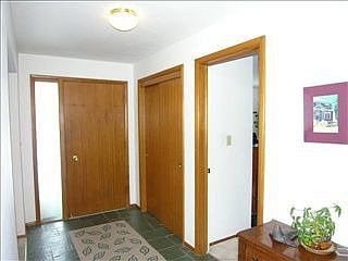 2nd image of 619 Beverly Ave