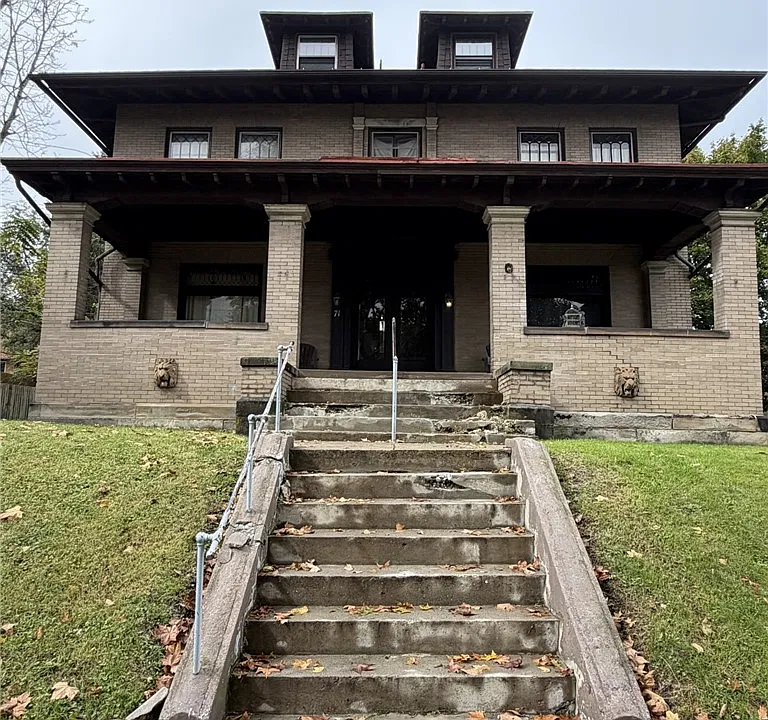 71 N Euclid Ave