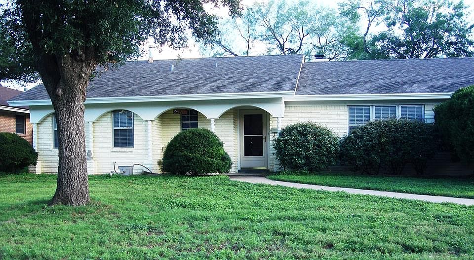 1st image of 2917 Tanglewood Dr
