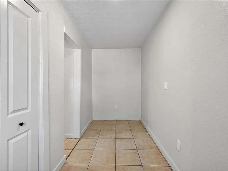 773 W Harbor Dr S — Photo 31