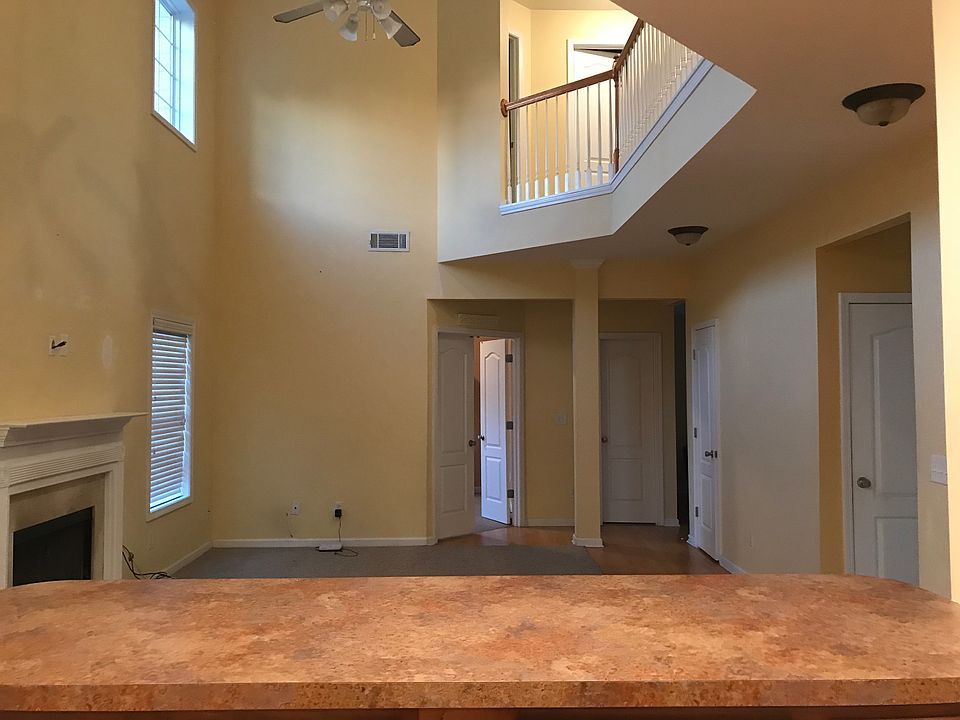 1st image of 3919 Elm Trace Dr