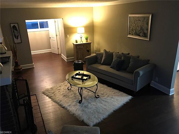 5th image of 17611 Franklin Ave