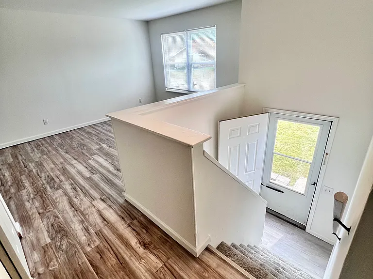 110A Del Oro Dr — Photo 4