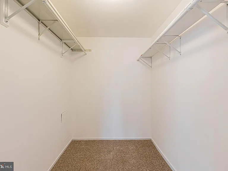 18728 Nathans Pl — Photo 19