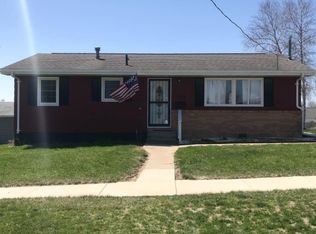 1005 S 8th Ave, Vinton, IA