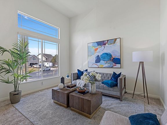 3rd image of 58 N Country Bend Rd