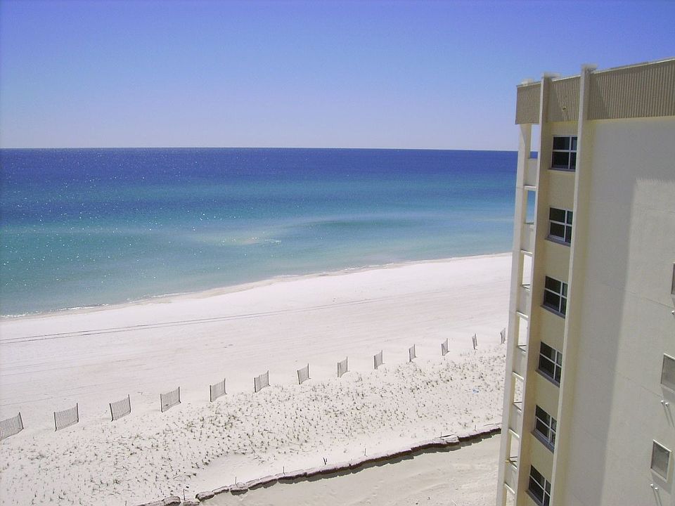 TOP FLOOR - GULF FRONT