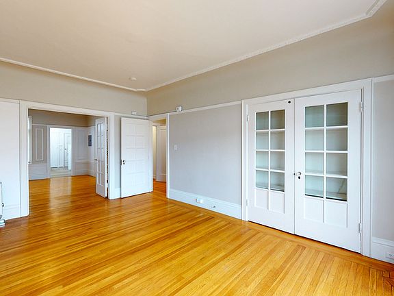 4th image of 2945 Van Ness Ave APT 6