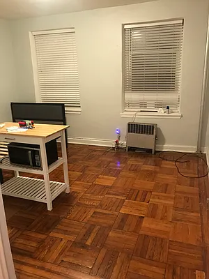 Rented by Levy Realty Group Inc | media 7