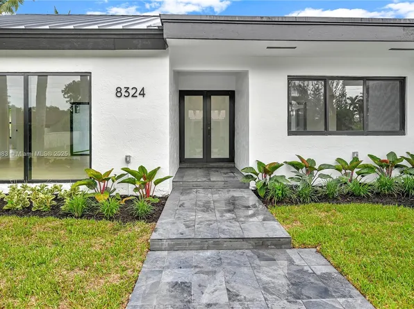 8324 SW 168th Ter, Palmetto Bay, FL 33157
