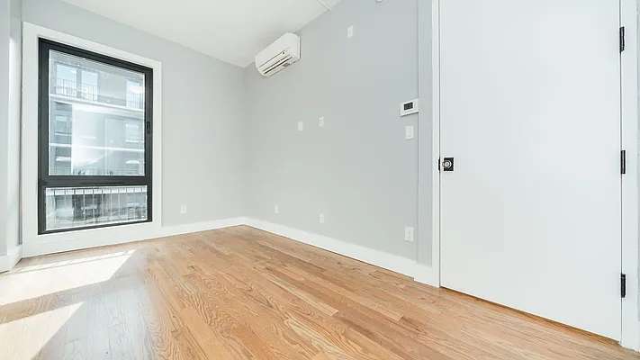 Rented by Nooklyn NYC LLC | media 40