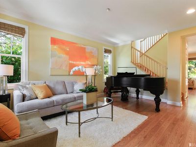 201 Seaview Dr, Richmond, CA, 94801