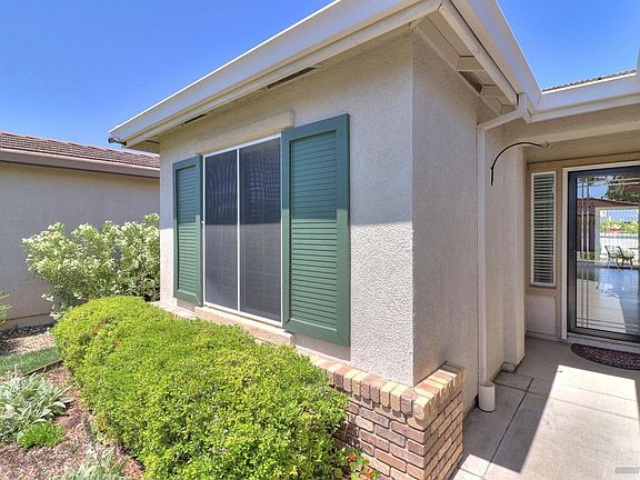 3rd image of 536 Birch Ridge Drive