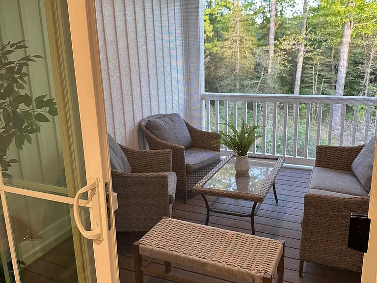 Outdoor Patio, 1st Floor.