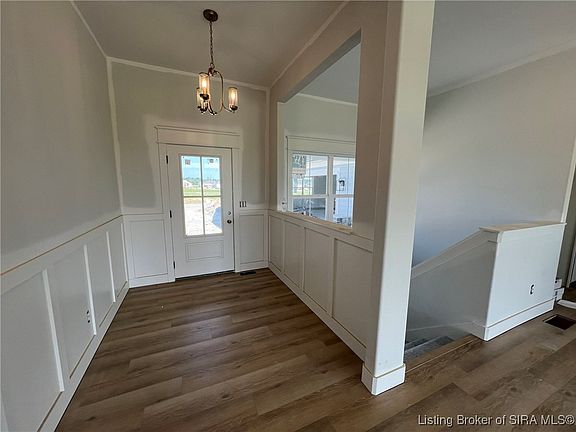 4th image of 1834 Augusta Boulevard Lot 265