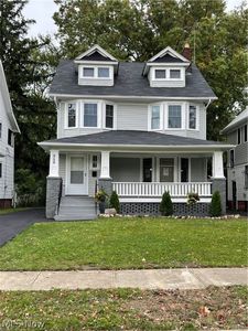 959 Brunswick Rd, Cleveland Heights, OH, 44112